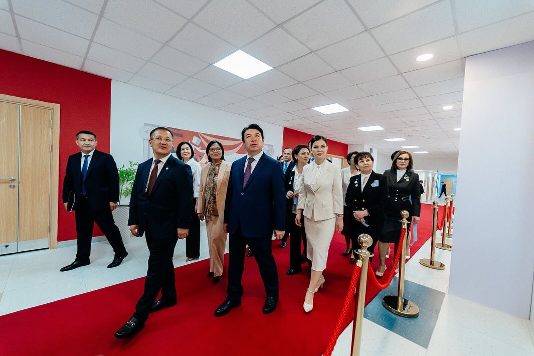 ҚР ОҚУ-АҒАРТУ МИНИСТРІ ҒАНИ БЕКТАЙҰЛЫ БЕЙСЕМБАЕВ ЖАЙЛЫ МЕКТЕБІМІЗГЕ АРНАЙЫ КЕЛДІ&hellip;