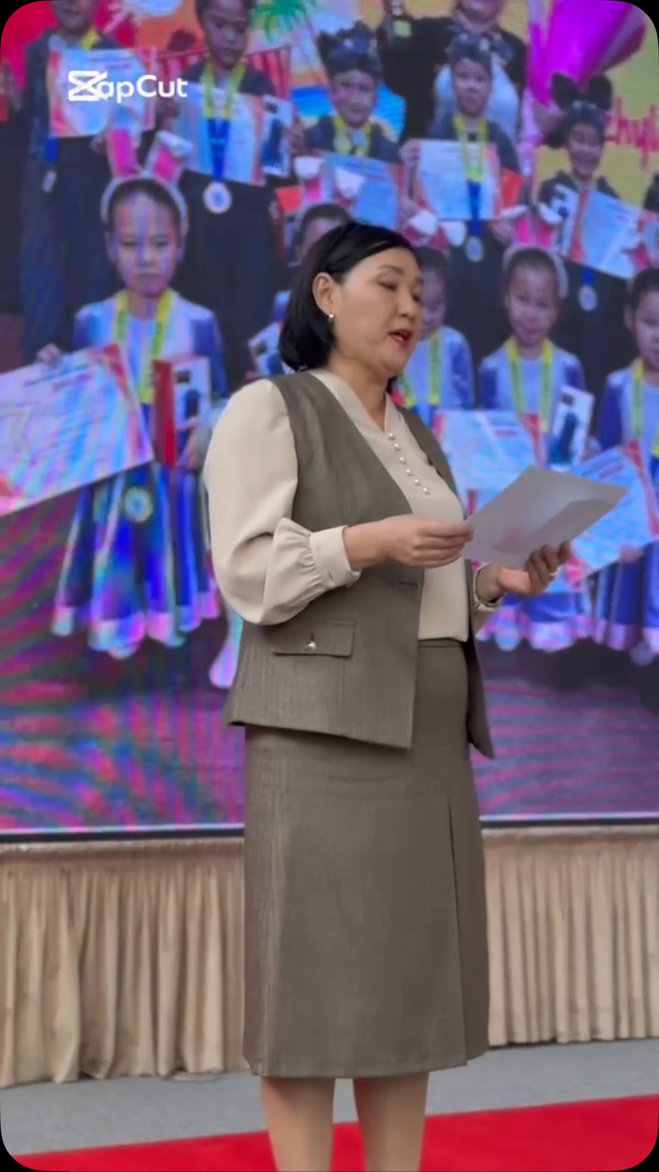 ЖАЙЛЫ МЕКТЕПТІҢ “АЙЯ” АНСАМБЛІ — ЖЕҢІСТІҢ ЖАРҚЫН ЖҮЗІ! Өнер мен&hellip;