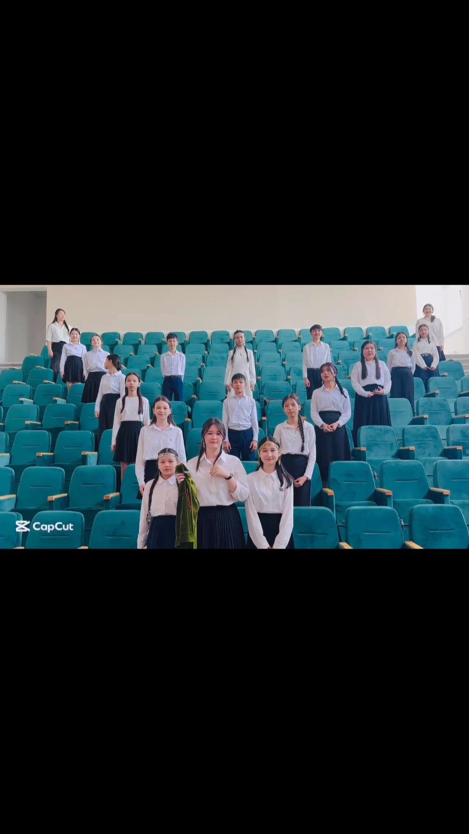 БІЗ ҰЛТТЫҚ КИІМДІ ҰЛЫҚТАЙМЫЗ! 🇰🇿✨ Бүгін Жайлы мектепте қазақтың ұлттық&hellip;