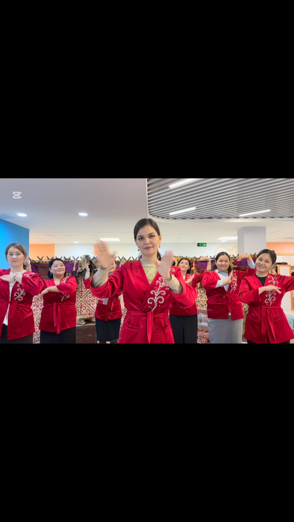 ҰЛТТЫҚ КИІМ – ҰЛТТЫҚ ҚҰНДЫЛЫҚ! 🇰🇿✨ Бүгін Жайлы мектепте ерекше&hellip;