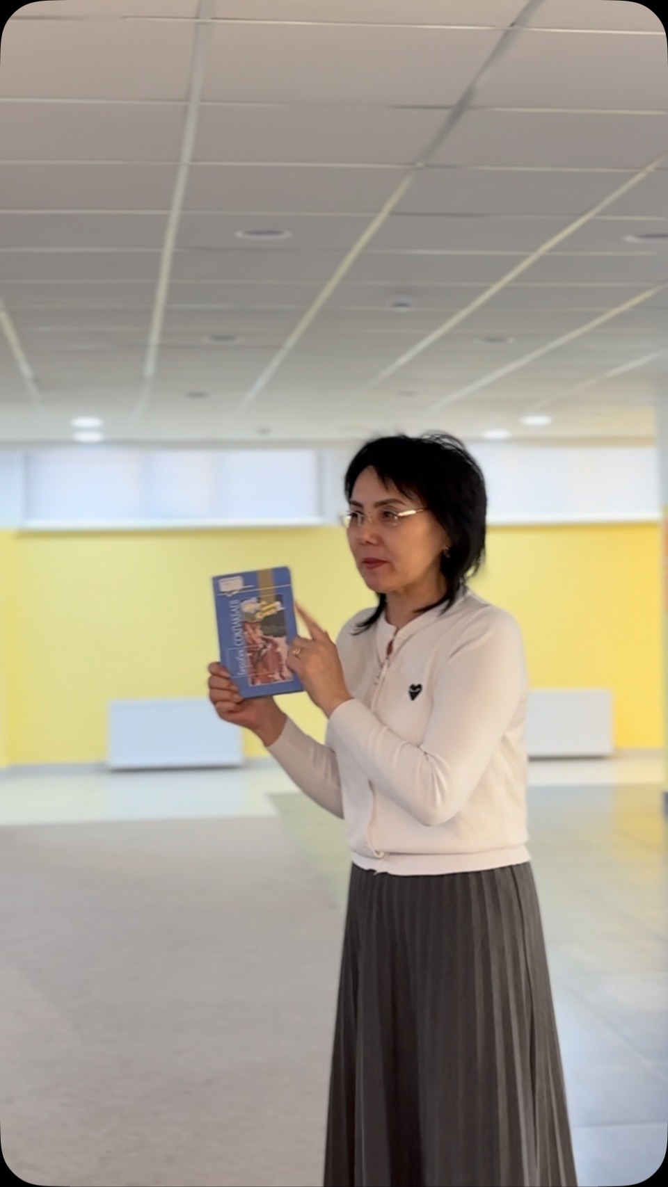 📚✨ КІТАП ӘЛЕМІНЕ САЯХАТ: ЖАЙЛЫ МЕКТЕПТІҢ КІТАПХАНА ҮЗІЛІСІ! ✨📚