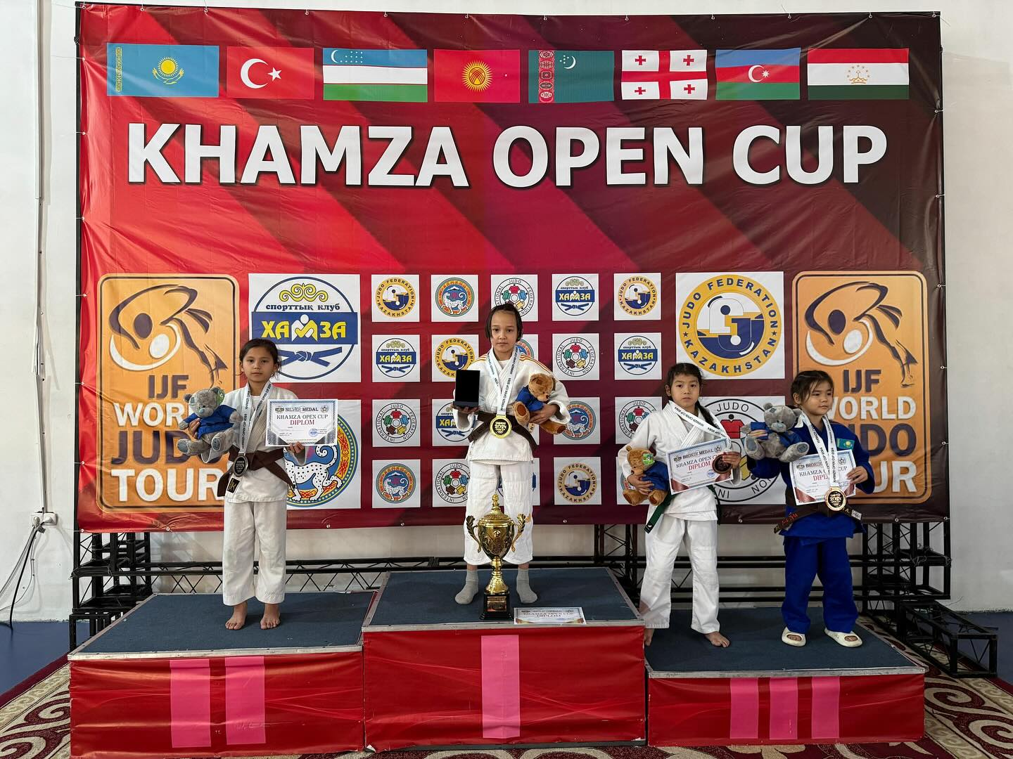 💐💐💐ҚҰТТЫҚТАЙМЫЗ, ІНЖУ💐💐💐 🔰Біздің мақтанышымыз, 6 «В» сынып оқушысы Кириллқызы Інжу&hellip;